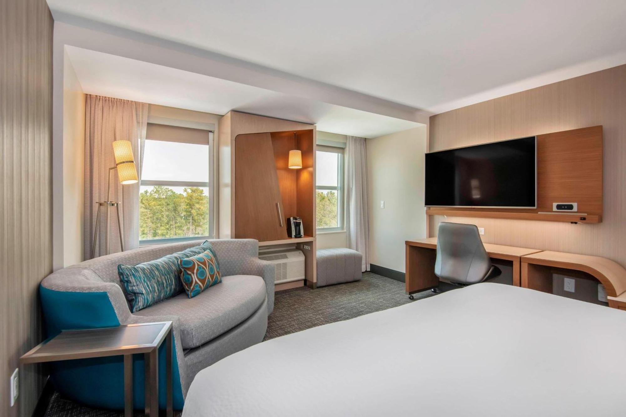 Courtyard By Marriott Raleigh Cary/Parkside Town Commons Hotell Exteriör bild