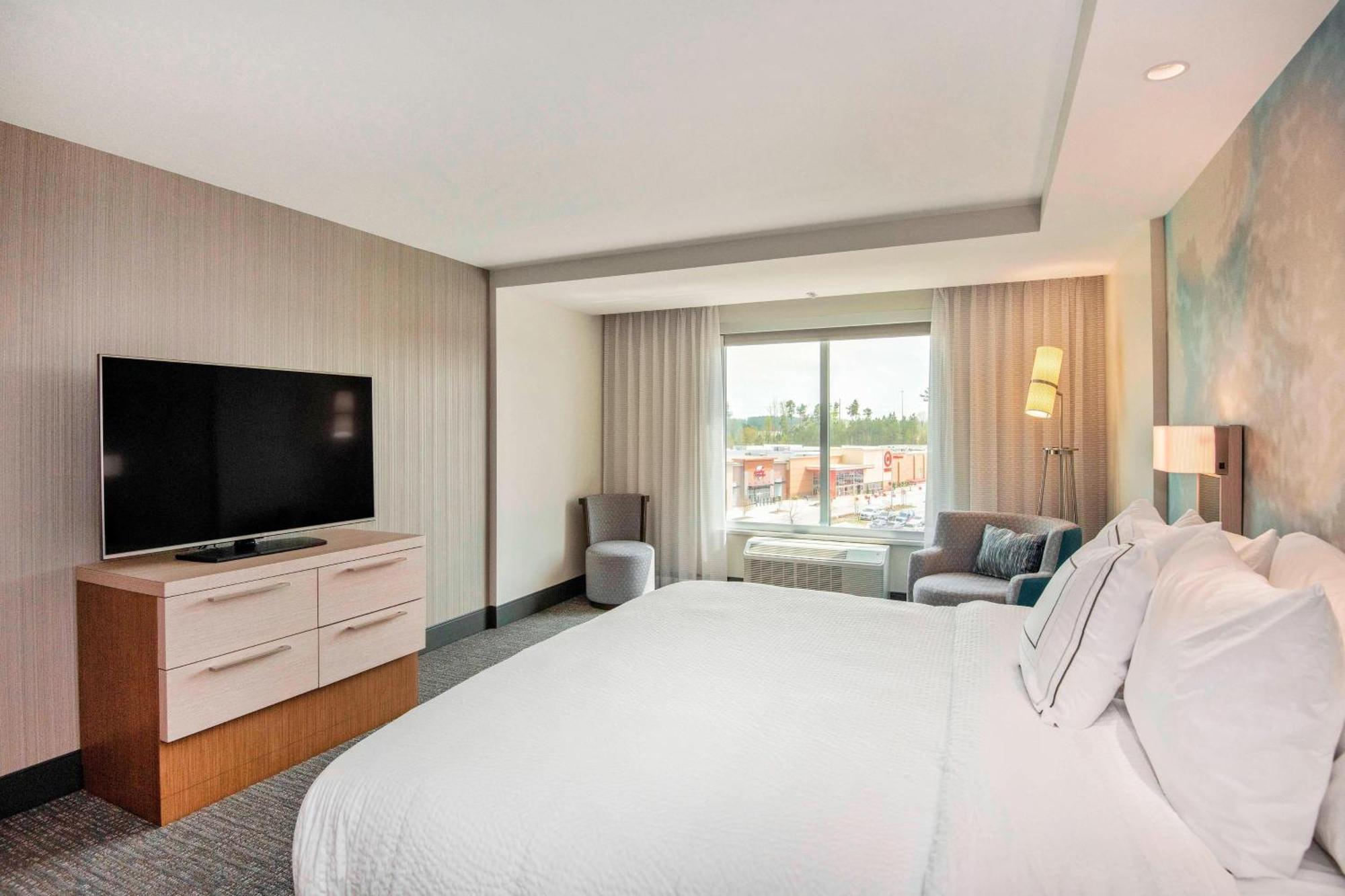 Courtyard By Marriott Raleigh Cary/Parkside Town Commons Hotell Exteriör bild